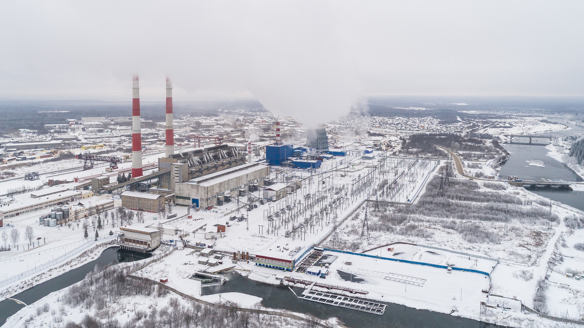 <div>В Пермском крае жители посёлка Яйва жалуются на постоянные отключения воды</div>