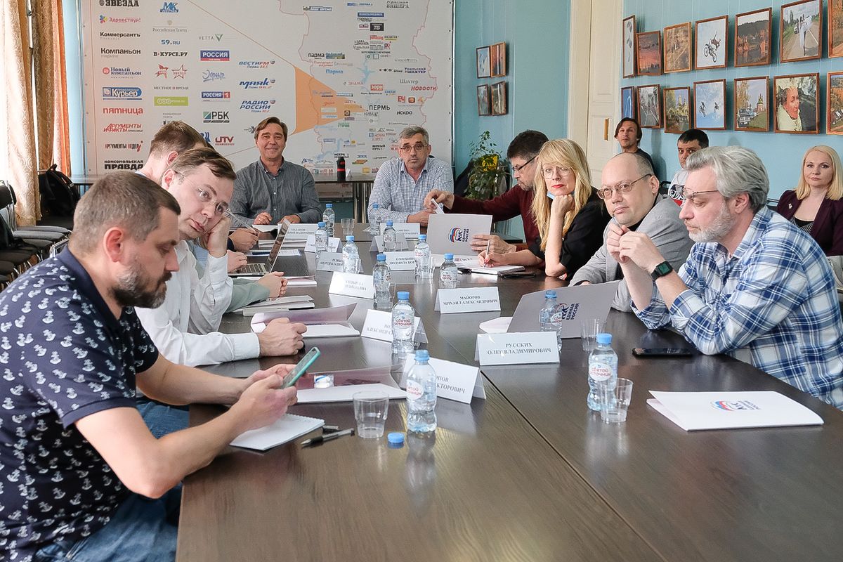 Эксперты: праймериз «Единой России» вызывает интерес избирателей