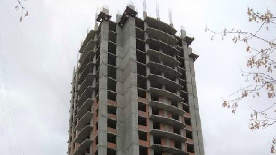 Начались подготовительные работы по достройке дома в ЖК «Триумф» 