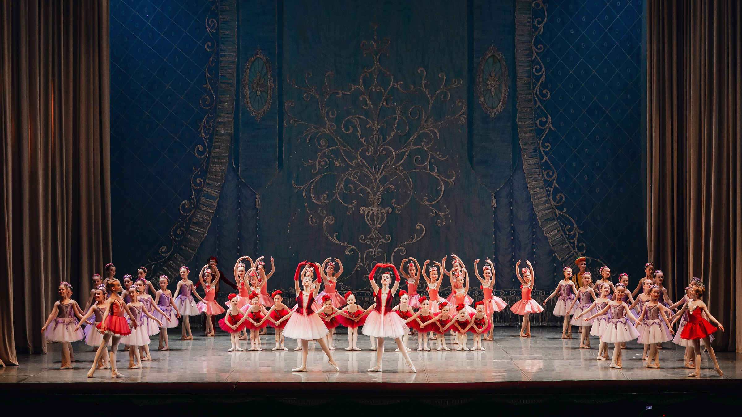 Во-первых, это красиво