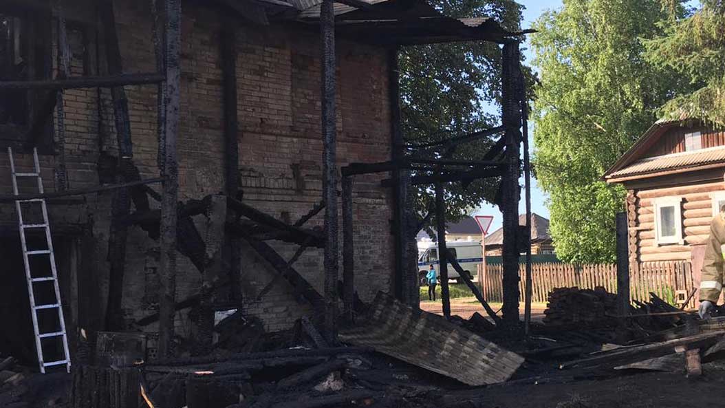 В отношении администрации пос. <nobr>Юго-Камского</nobr> возбуждено уголовное дело по факту халатности