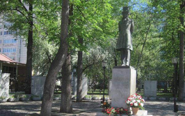 Проект по реставрации памятника Пушкину в Перми оценили в 630 тыс. руб