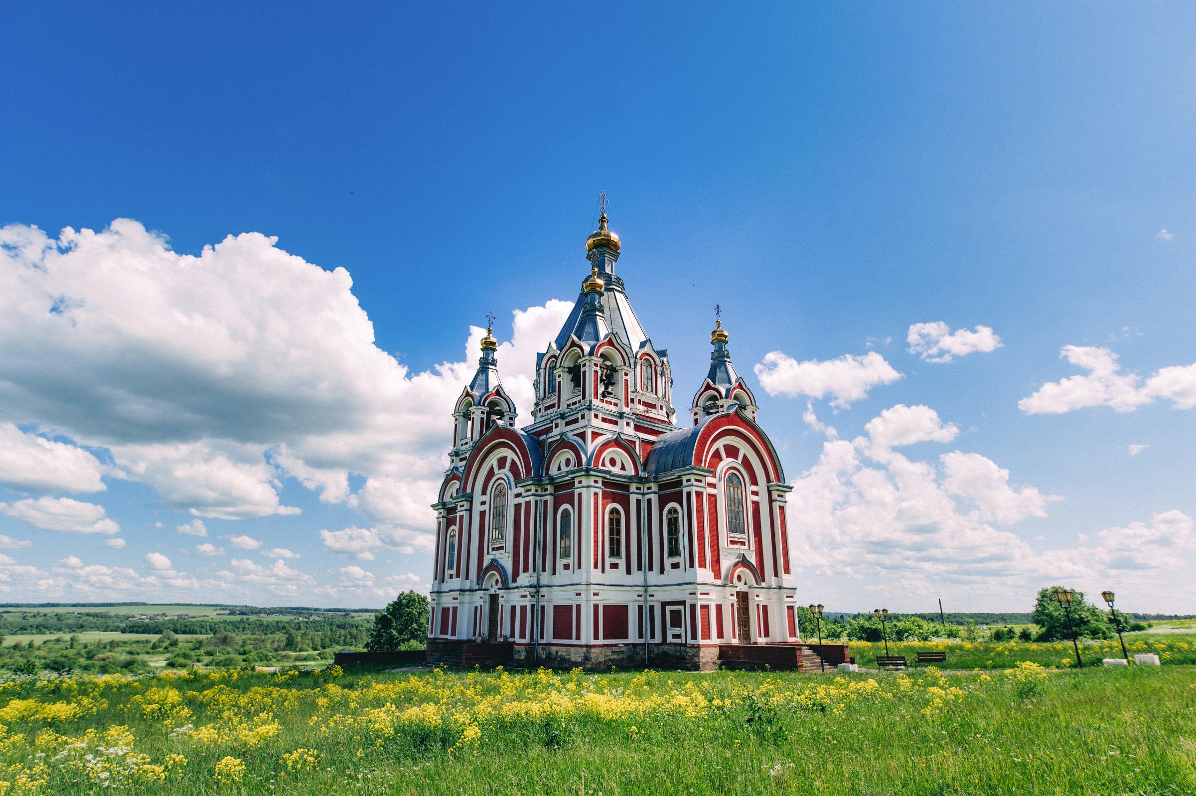 Никольское екатеринбург. Свято Никольский храм Чернушка. Чернушка Свято Никольский монастырь. Николаевский монастырь Чернушинский район. Никольский женский монастырь Чернушка.