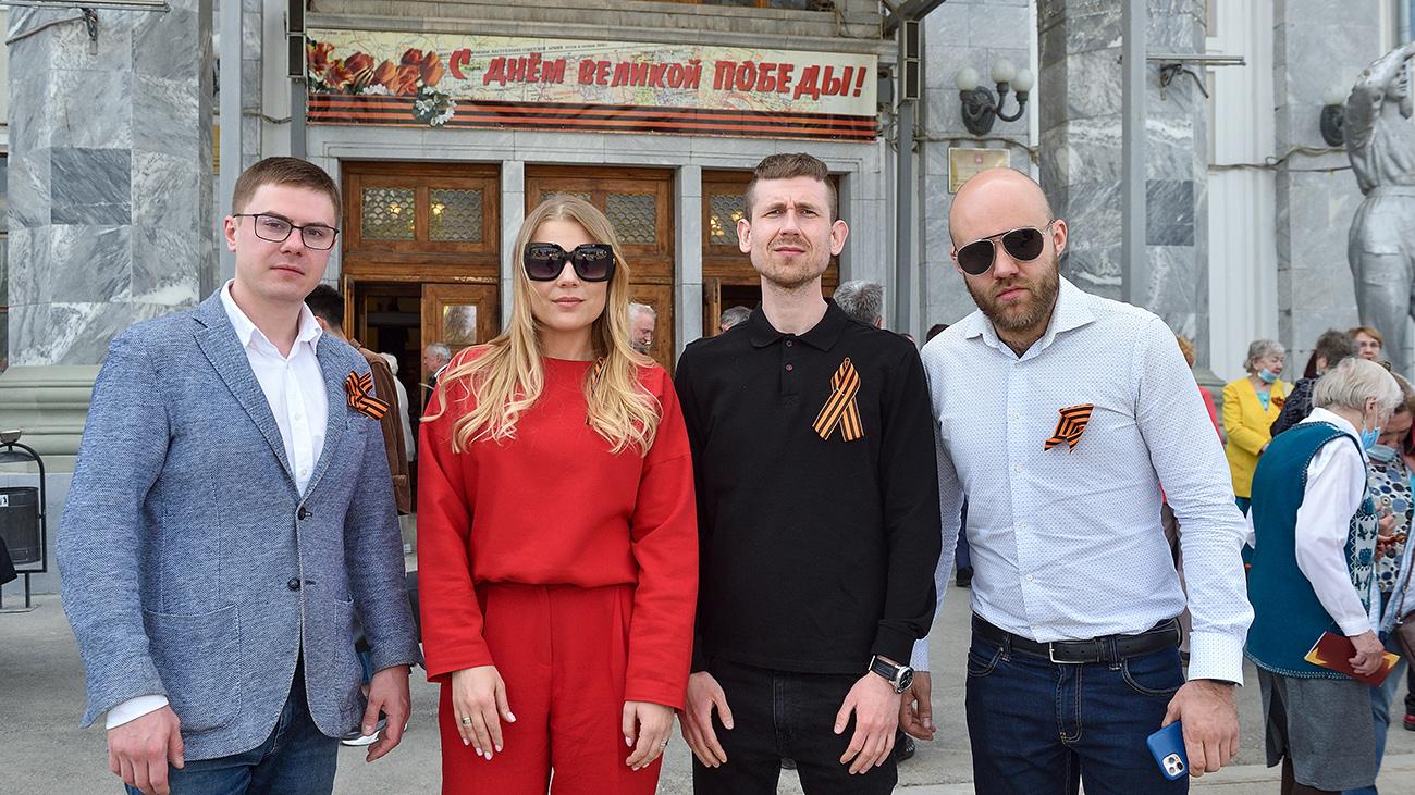 Городской избирком не стал исключать либерал-демократов Илью Лисняка и Марка Коробова из списка эсеров