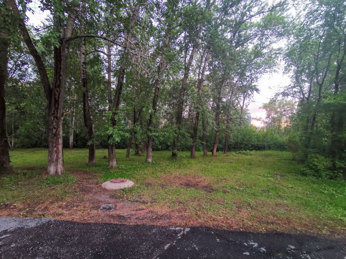 Комиссия по ПЗЗ разрешила РЖД строительство высотного общежития на Локомотивной<div><br></div>