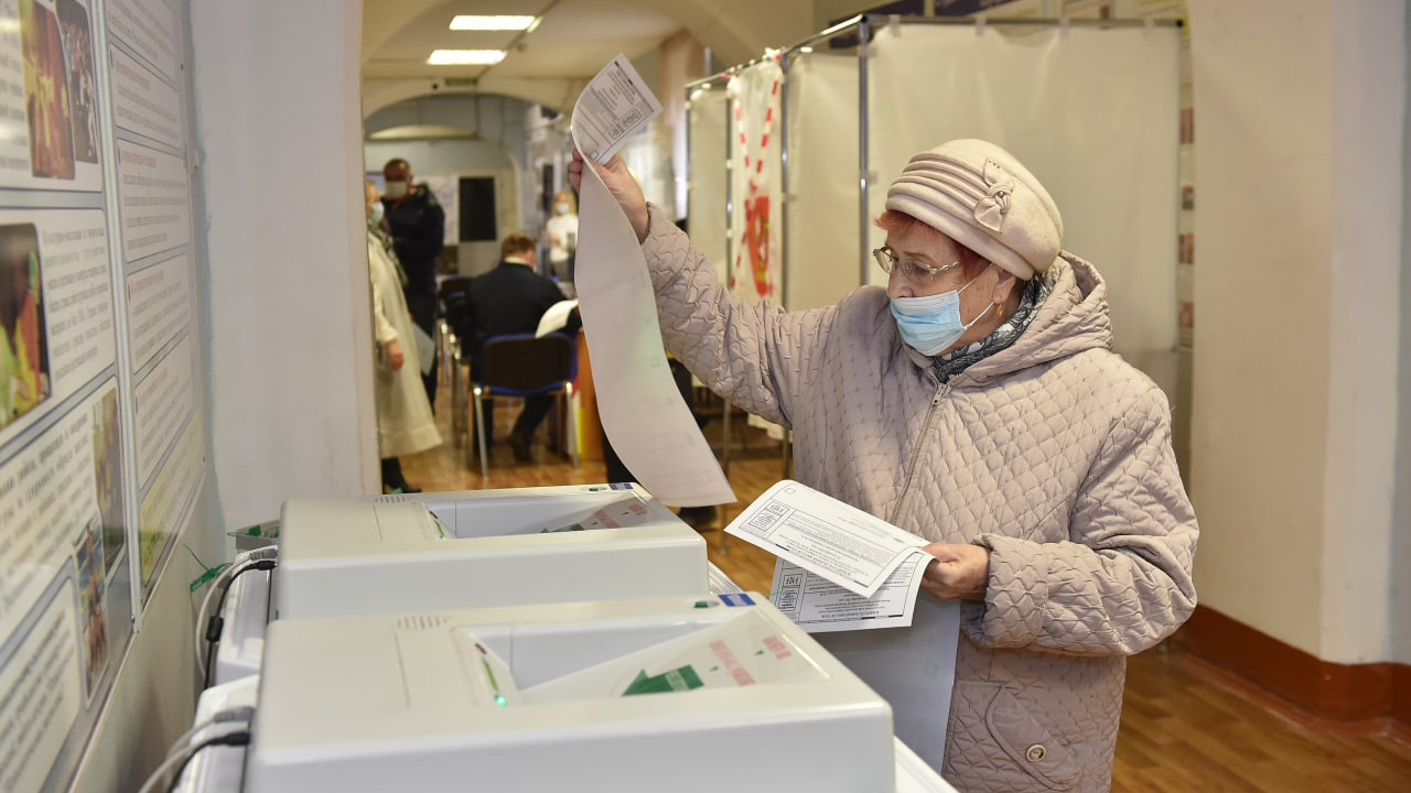 К середине второго дня голосования на выборах в Прикамье явка составила почти 15%