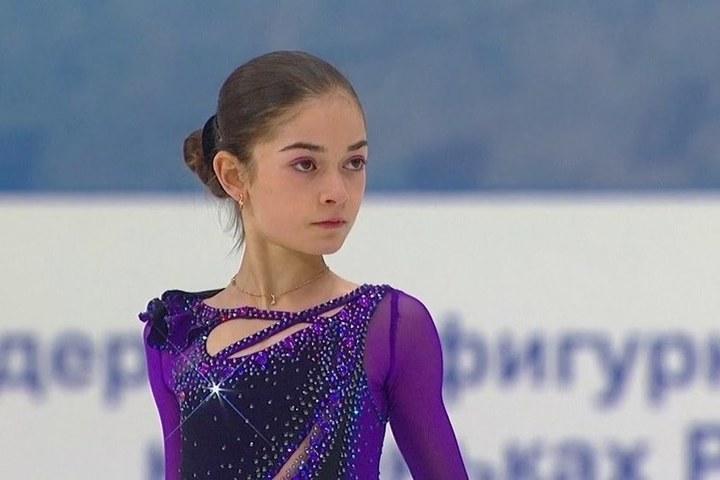В Перми фигуристка Аделия Петросян впервые в истории женского катания прыгнула четверной риттбергер