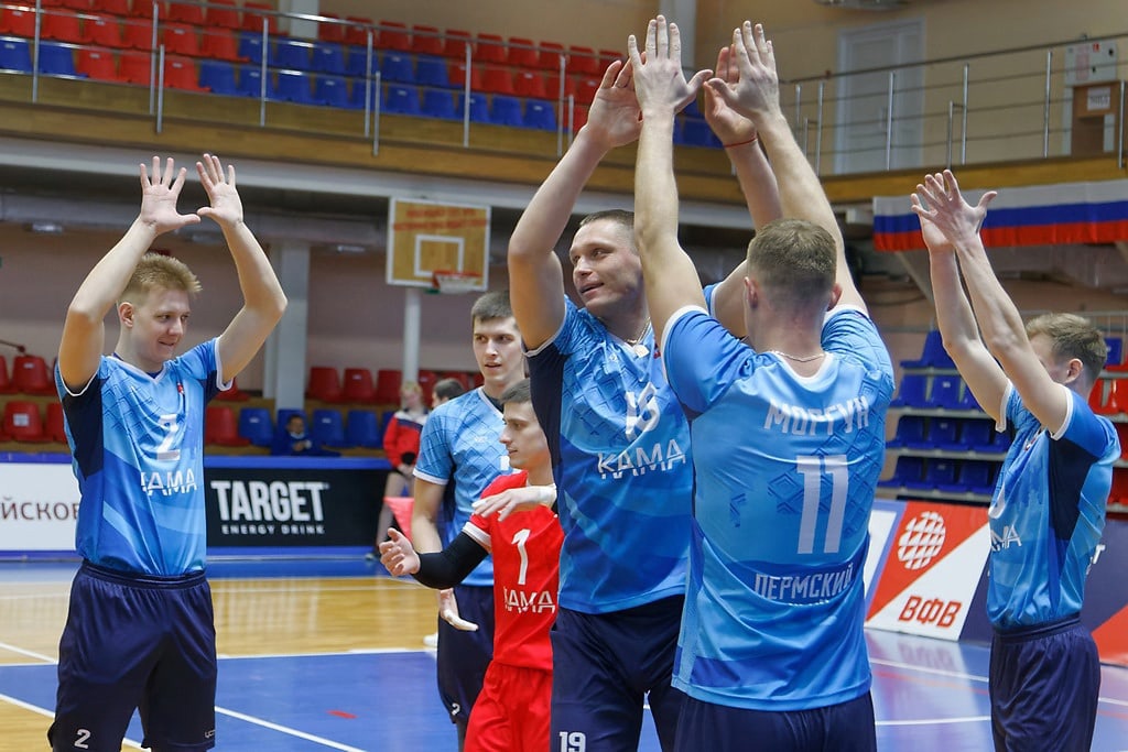 «Кама» дважды уступила «Тюмени»