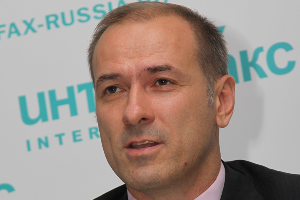 Константин Окунев: Я так и спросил: «Кто у нас глава? Сапко или Плотников?»