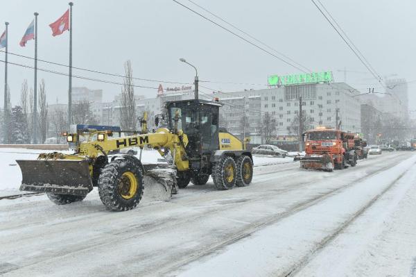 В Перми за выходные с улиц вывезли более 63 тыс. кубометров снега