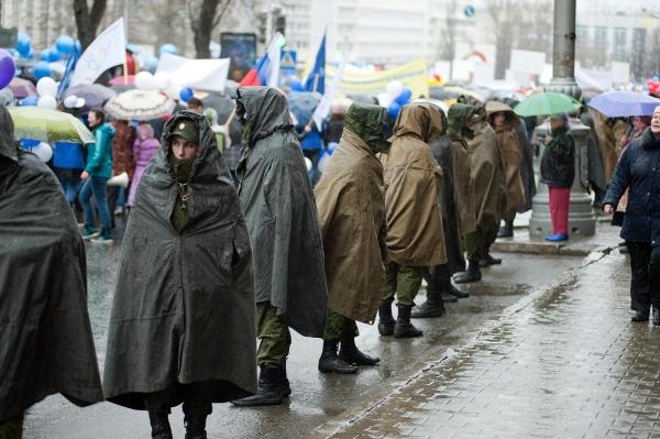 В Перми около 36 000 человек приняли участие в первомайских демонстрациях