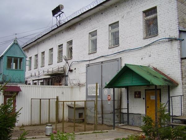 «Евроремонт, журчит водичка, лёгкий запах хлорочки, приятный запах еды… Пыточных условий у нас нет»