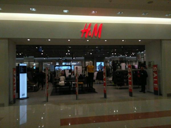 В пермском ТРЦ заработал магазин шведского бренда H&M