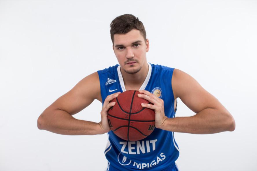 БК «Парма» подписал нового форварда