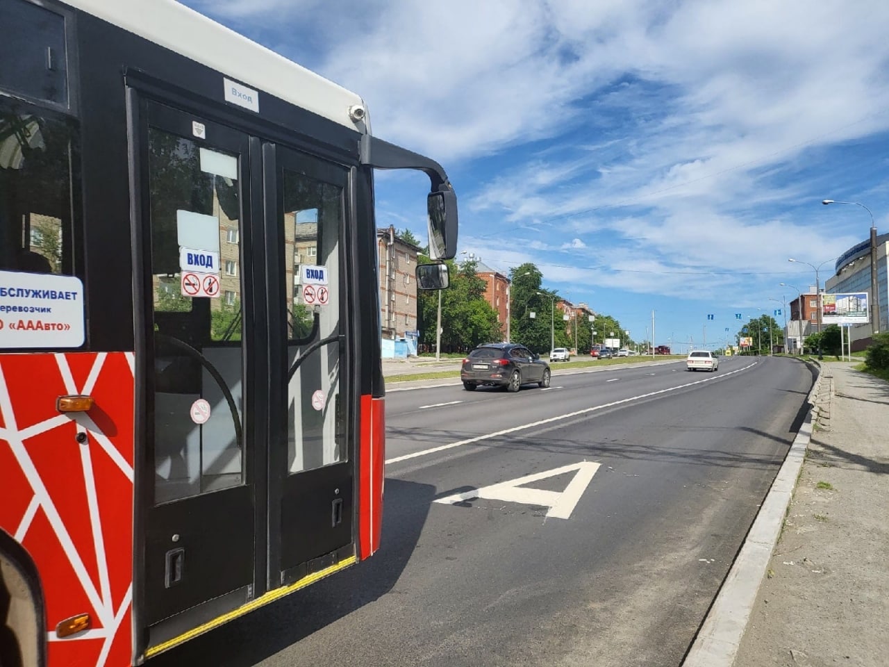Время проезда по Стахановской дамбе в Перми сократилось за счёт выделенных полос в обе стороны движения