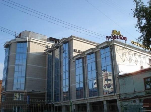 Машину опечатали приставы Машину опечатали приставы