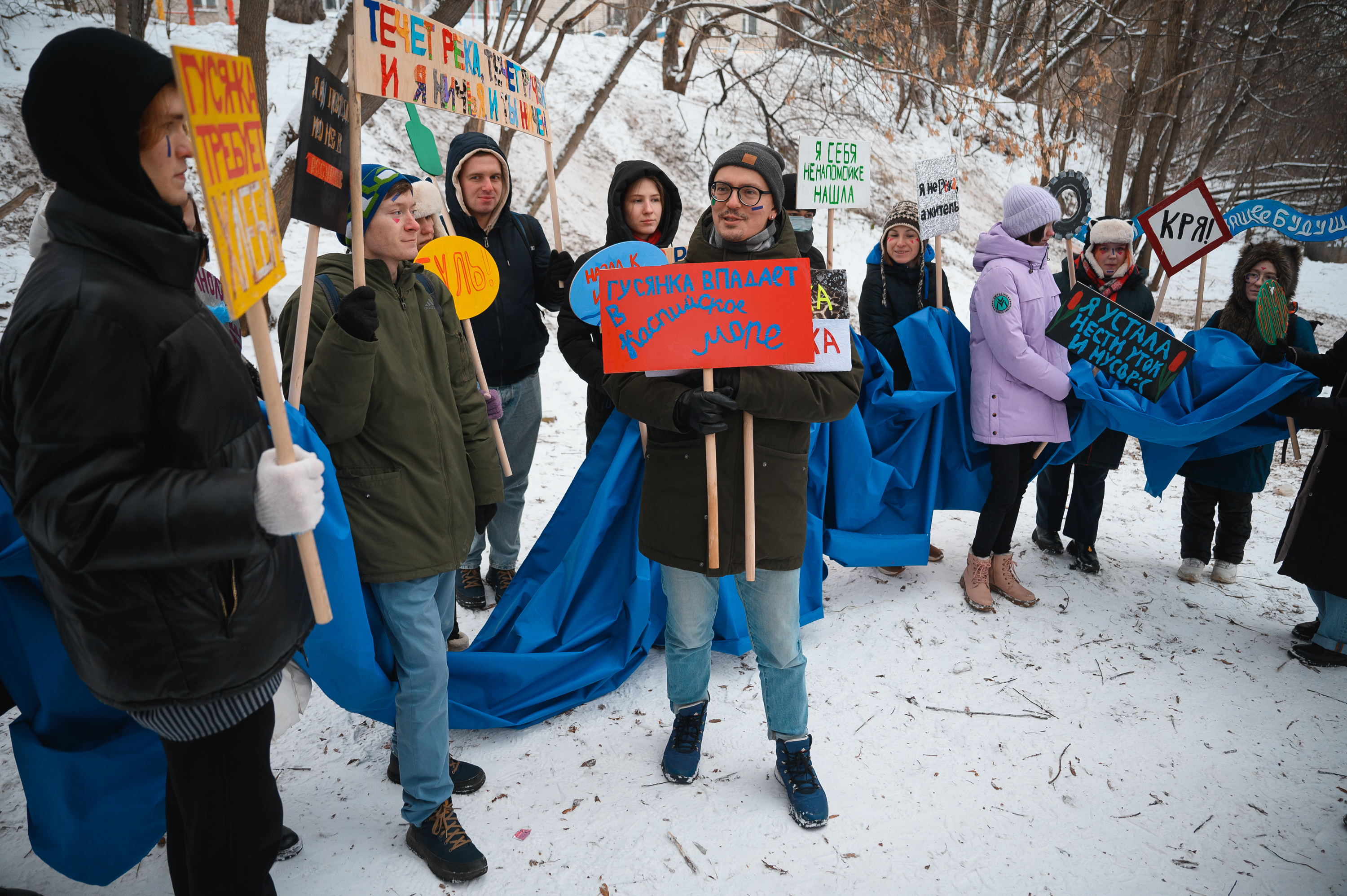 Гусянка впадает в Каспийское море