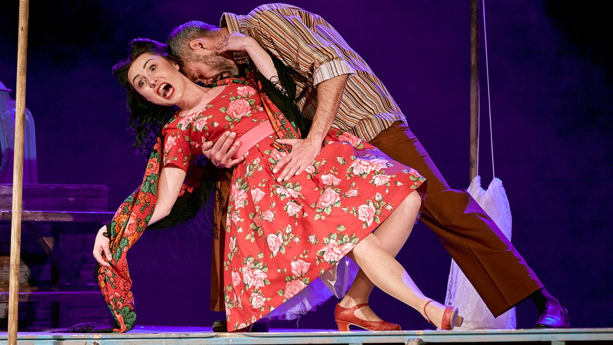 Театр — это космос