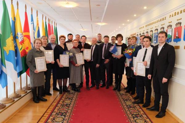 «Единая Россия» в Прикамье наградила актив благодарственными письмами высшего руководства партии