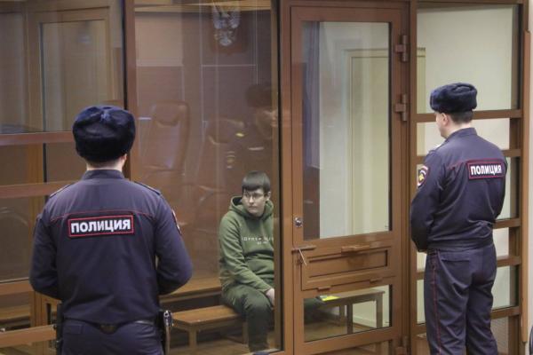 В Перми мать Тимура Бекмансурова через суд выписала сына из квартиры 
