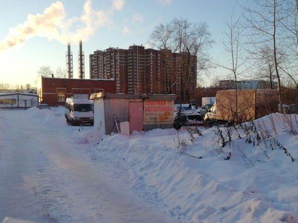 <div>В Перми чиновники хотят привести все автостоянки к единому внешнему виду</div>