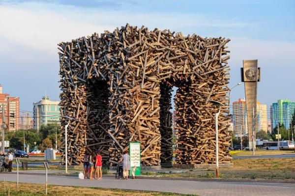 Краевые власти планируют сохранить арт-объект «Пермские ворота»