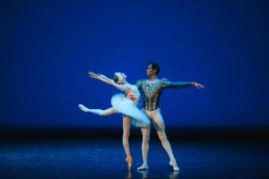 В конкурсе «Арабеск» примут участие артисты балета из 14 стран