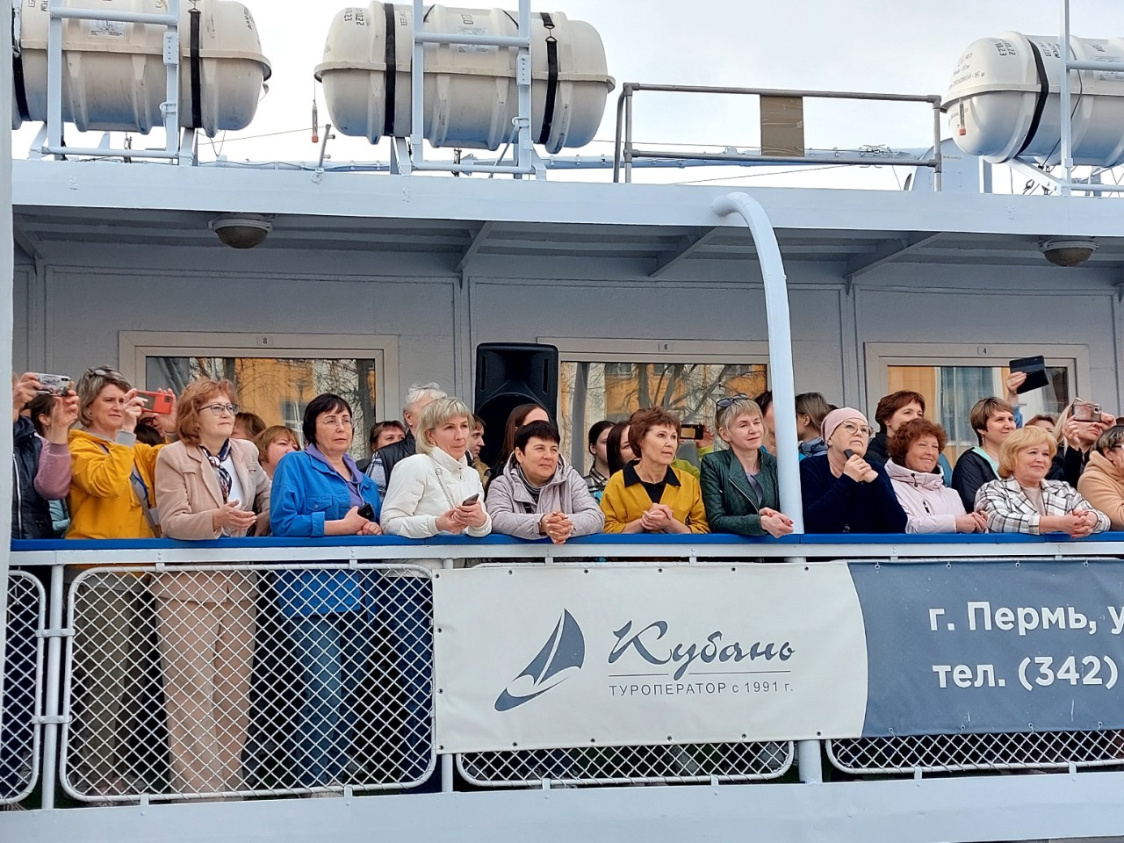 Лучшие учителя Прикамья отправились на педагогический этнофест «На берегах Камы»