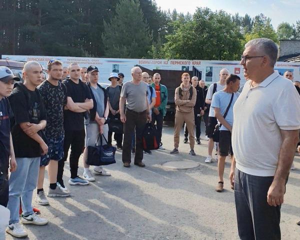 В рамках весеннего призыва в войска отправлено более 2,5 тысячи новобранцев из Пермского края