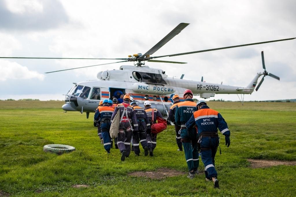 Губернатор Пермского края поручил усилить поиски пропавшей группы туристов