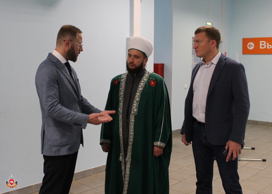 Мигрантам в Прикамье поможет социализироваться Духовное управление мусульман