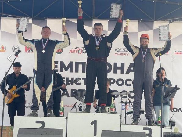 Пермяк Михаил Жужгов стал чемпионом страны по автомобильному кроссу