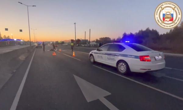 В Перми автомобиль насмерть сбил пешехода на дороге