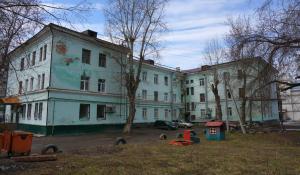 Четыре жильца аварийного дома на Куйбышева согласились переехать в манёвренный фонд