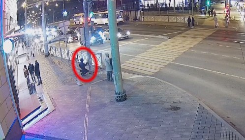 В Перми по записям с видеокамер нашли и задержали «чёрного граффитиста»