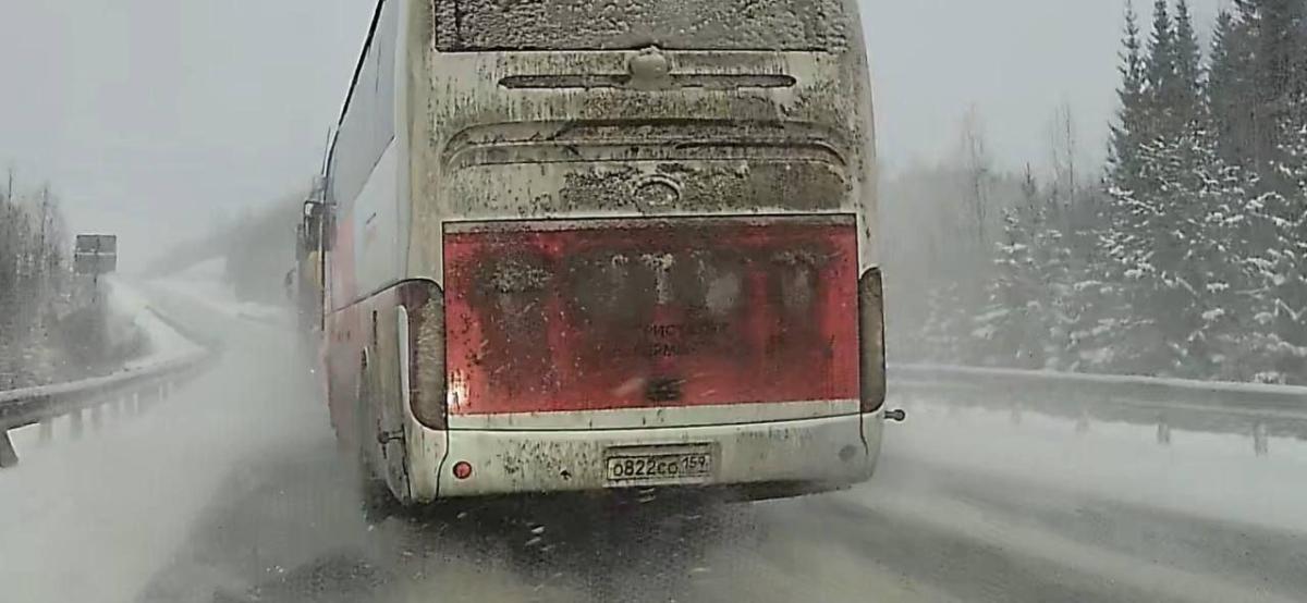 автобус трасса зима