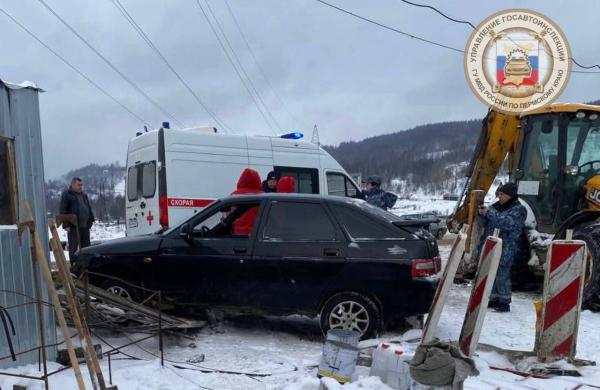 На трассе в Пермском крае водитель насмерть сбил дорожного рабочего