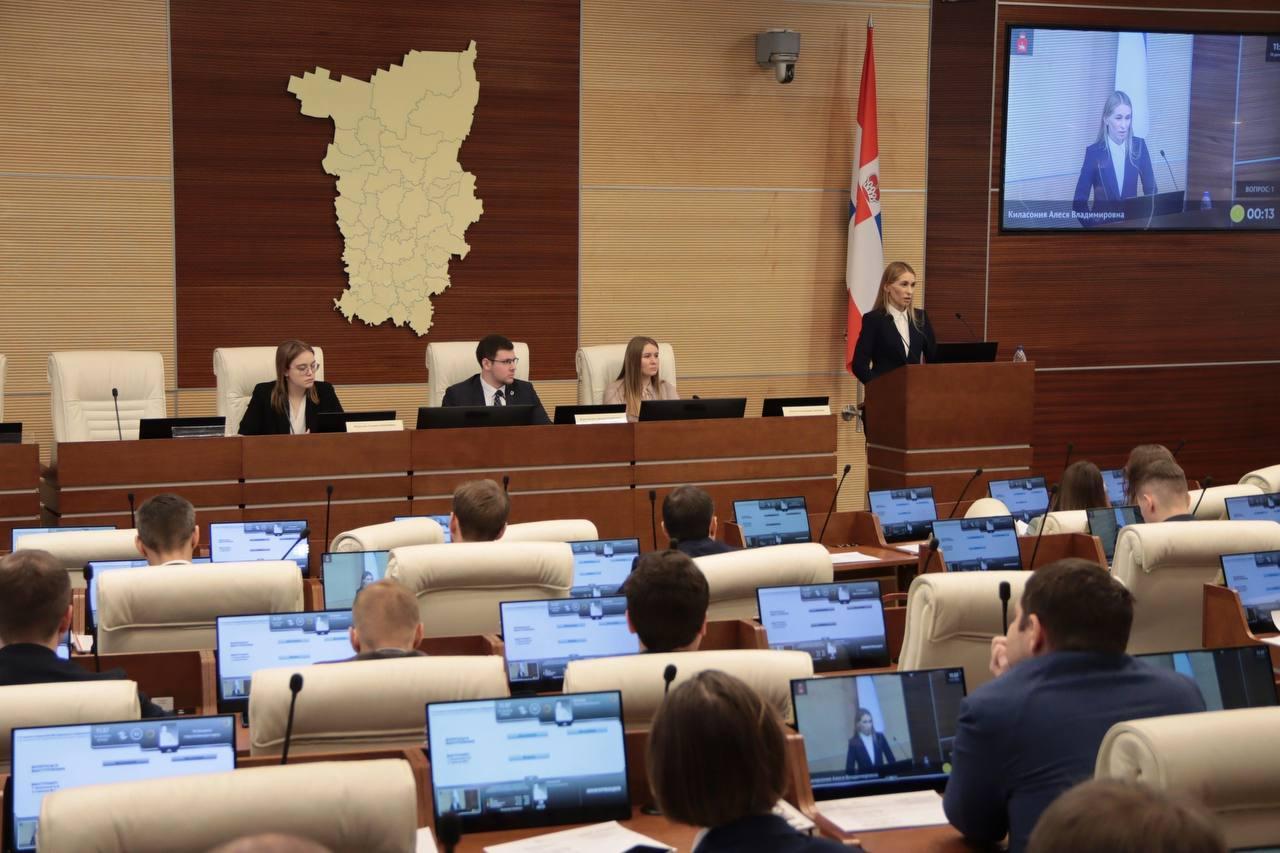 В краевом минагро рассказали о мерах поддержки молодёжи на селе