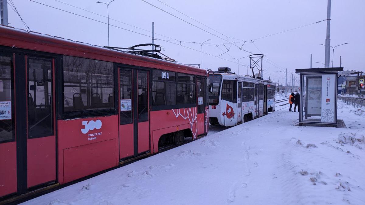 трамваи ул. Дзержинского зима