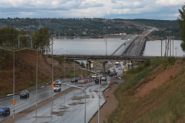 Плата за проезд по Чусовскому мосту в Перми будет взиматься лишь с транзитного транспорта
