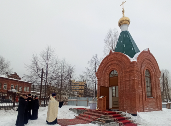 В Перми прошёл первый молебен в часовне на территории ПГНИУ