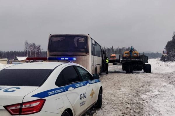 ГИБДД просит водителей в Пермском крае отказаться от поездок вечером и ночью 