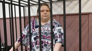 Осуждённую за вымогательство журналистку Александру Баязитову этапировали в Пермь