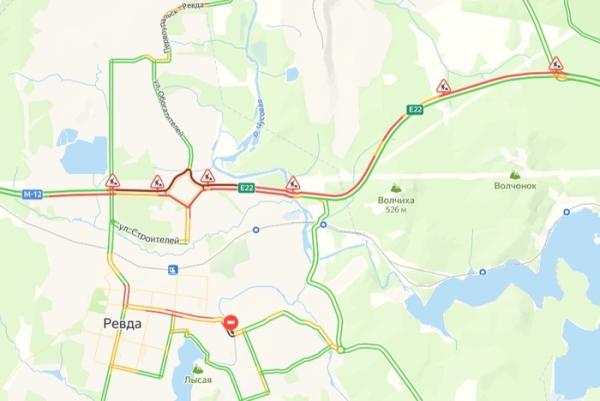 На трассе Пермь—Екатеринбург образовалась 9-километровая пробка 