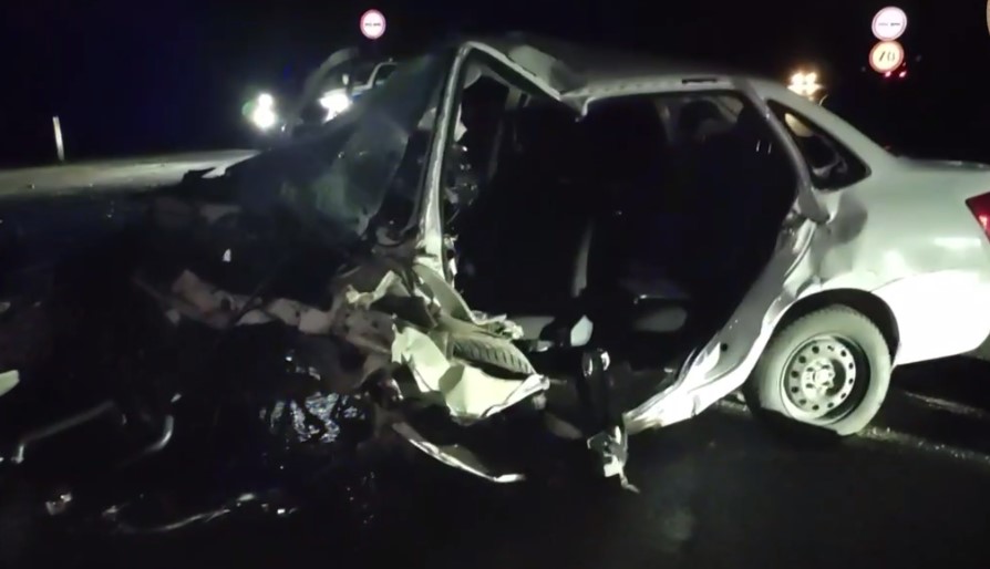 На трассе Кунгур—Соликамск в аварии погибла молодая девушка-водитель