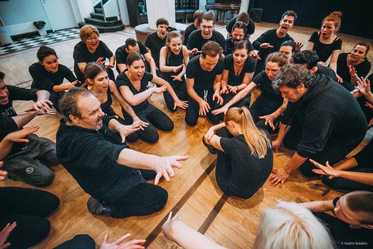 Для абитуриентов актёрского курса Сергея Федотова в ПГИК пройдут консультации