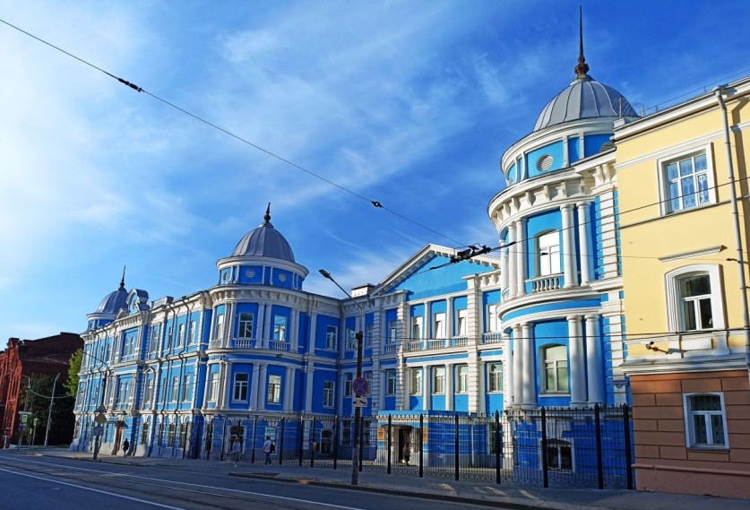 В Перми отреставрируют шпили на историческом здании «Дома промышленников Тупицыных»