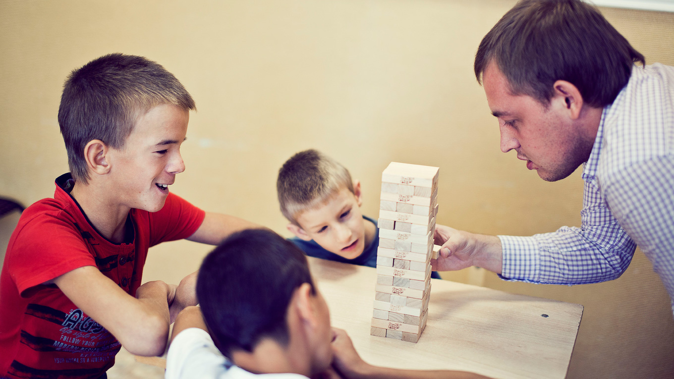 В «Дедморозим» фонд Потанина перечислил 9,4 млн руб.