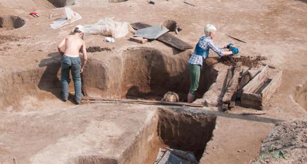 Археологи нашли в центре Перми уникальные древние захоронения