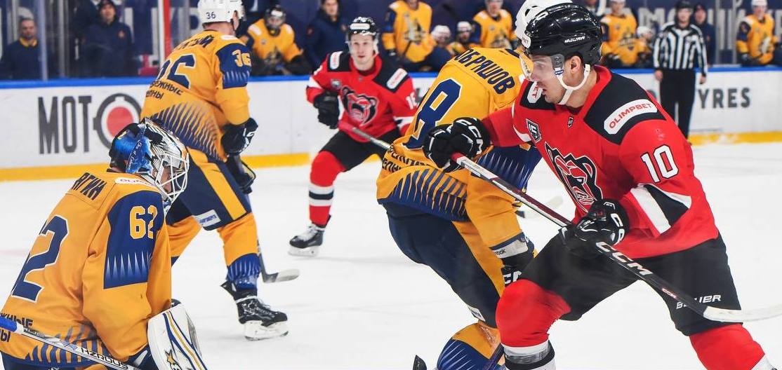 В заключительном матче домашней серии пермский «Молот» уступил ХК «Челны»